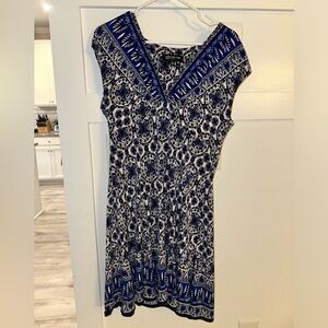 Jones New York Dress (has shoulder pads)